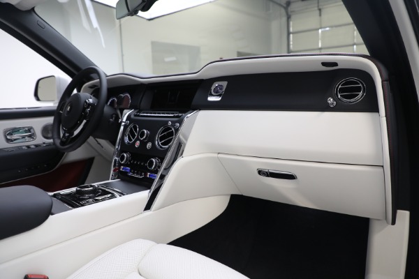 New 2023 Rolls-Royce Cullinan for sale $418,575 at Aston Martin of Greenwich in Greenwich CT 06830 20