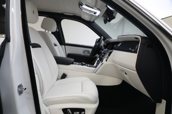 New 2023 Rolls-Royce Cullinan for sale $418,575 at Aston Martin of Greenwich in Greenwich CT 06830 21