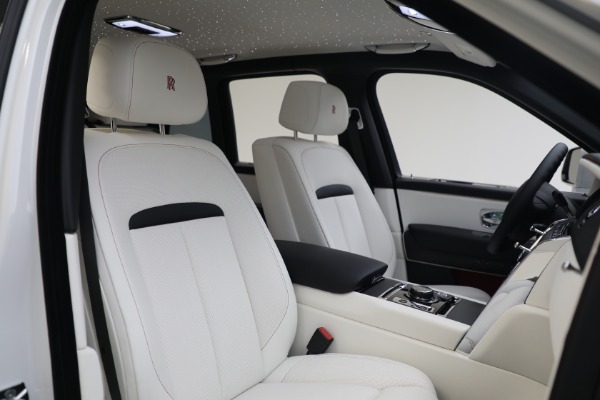 New 2023 Rolls-Royce Cullinan for sale $418,575 at Aston Martin of Greenwich in Greenwich CT 06830 22