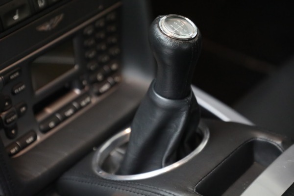 Used 2005 Aston Martin V12 Vanquish S for sale $199,900 at Aston Martin of Greenwich in Greenwich CT 06830 21