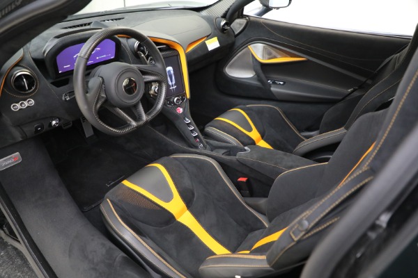 Used 2018 McLaren 720S Performance for sale Sold at Aston Martin of Greenwich in Greenwich CT 06830 17