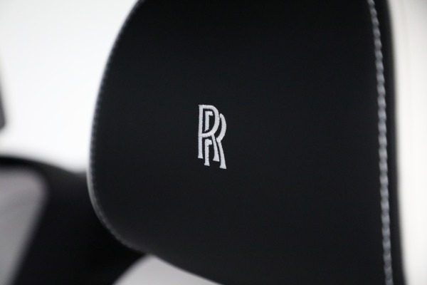 Used 2022 Rolls-Royce Black Badge Cullinan for sale Sold at Aston Martin of Greenwich in Greenwich CT 06830 16