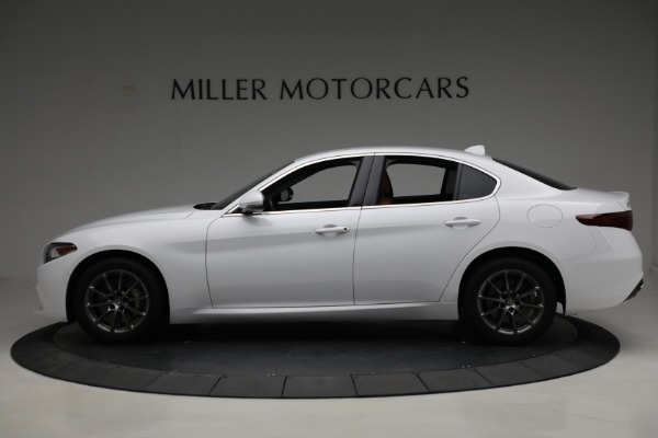 Used 2019 Alfa Romeo Giulia for sale Sold at Aston Martin of Greenwich in Greenwich CT 06830 3