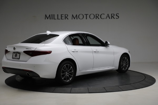 Used 2019 Alfa Romeo Giulia for sale Sold at Aston Martin of Greenwich in Greenwich CT 06830 8