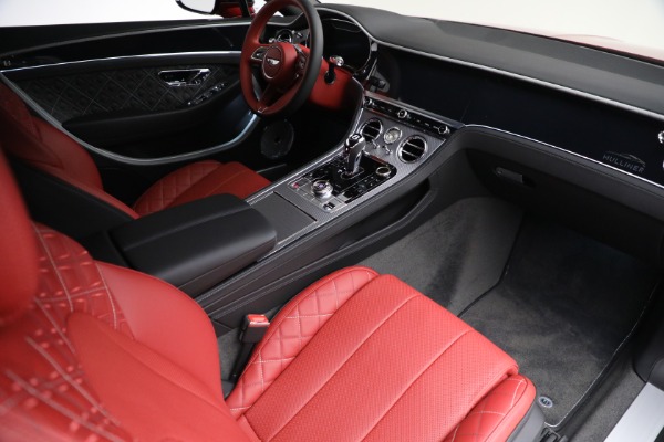 Used 2022 Bentley Continental Mulliner for sale $269,800 at Aston Martin of Greenwich in Greenwich CT 06830 27