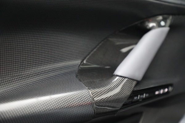 Used 2022 Ferrari SF90 Stradale for sale $739,900 at Aston Martin of Greenwich in Greenwich CT 06830 21