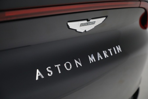 Used 2022 Aston Martin DBX for sale Sold at Aston Martin of Greenwich in Greenwich CT 06830 28