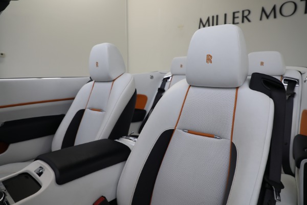 Used 2019 Rolls-Royce Dawn for sale $329,900 at Aston Martin of Greenwich in Greenwich CT 06830 26