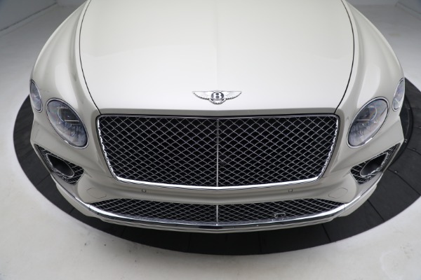 Used 2022 Bentley Bentayga V8 for sale Sold at Aston Martin of Greenwich in Greenwich CT 06830 15