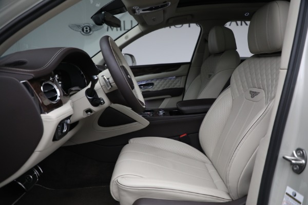 Used 2022 Bentley Bentayga V8 for sale Sold at Aston Martin of Greenwich in Greenwich CT 06830 20
