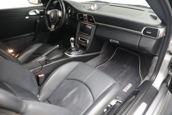 Used 2007 Porsche 911 Turbo for sale $117,900 at Aston Martin of Greenwich in Greenwich CT 06830 24