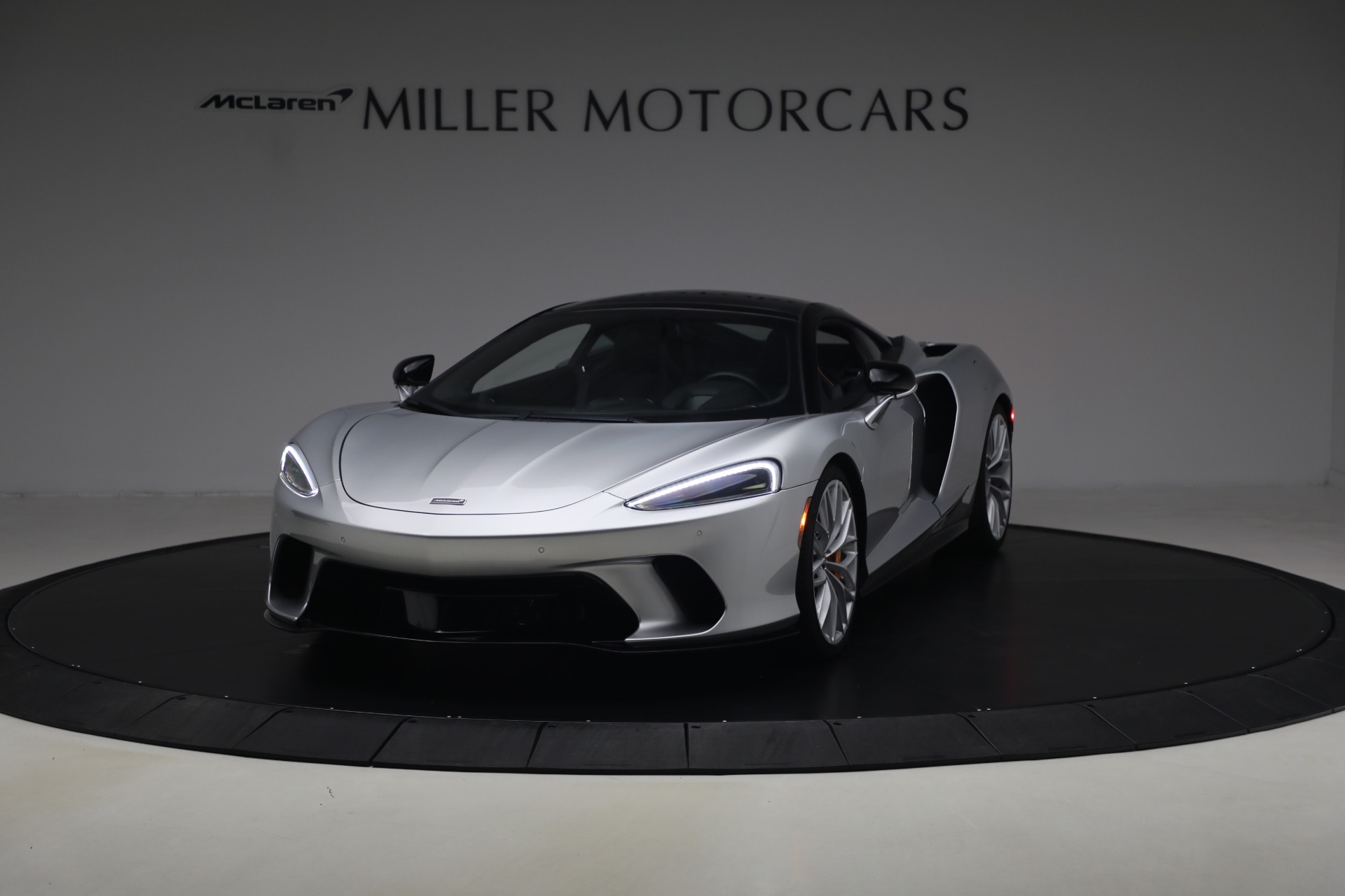 Used 2023 McLaren GT Luxe for sale $179,900 at Miller Motorcars Aston Martin in Greenwich CT 06830 1
