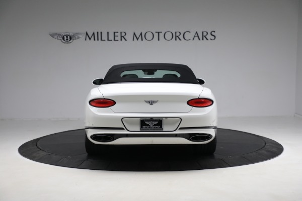 Used 2022 Bentley Continental GTC Speed for sale $327,900 at Aston Martin of Greenwich in Greenwich CT 06830 17