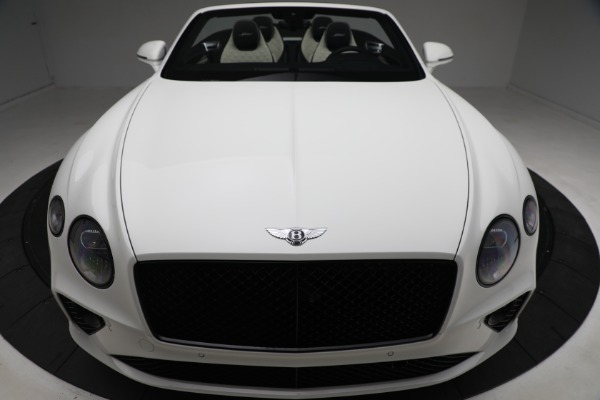 Used 2022 Bentley Continental GTC Speed for sale $284,900 at Aston Martin of Greenwich in Greenwich CT 06830 21