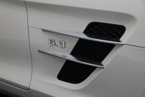 Used 2012 Mercedes-Benz SLS AMG for sale $149,900 at Aston Martin of Greenwich in Greenwich CT 06830 27