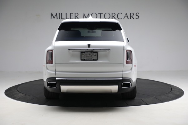 Used 2022 Rolls-Royce Cullinan for sale $359,900 at Aston Martin of Greenwich in Greenwich CT 06830 10