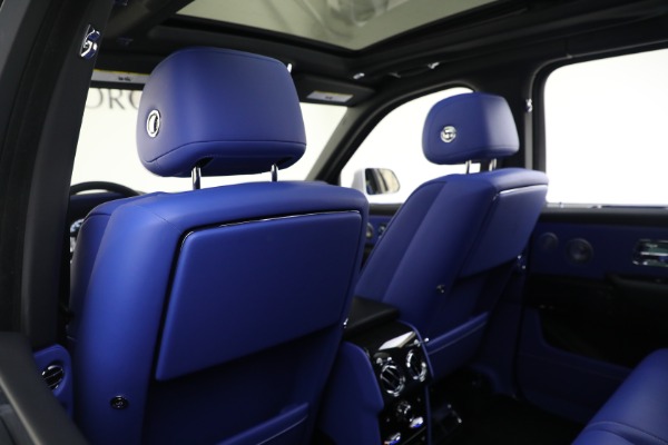 Used 2022 Rolls-Royce Cullinan for sale $359,900 at Aston Martin of Greenwich in Greenwich CT 06830 19