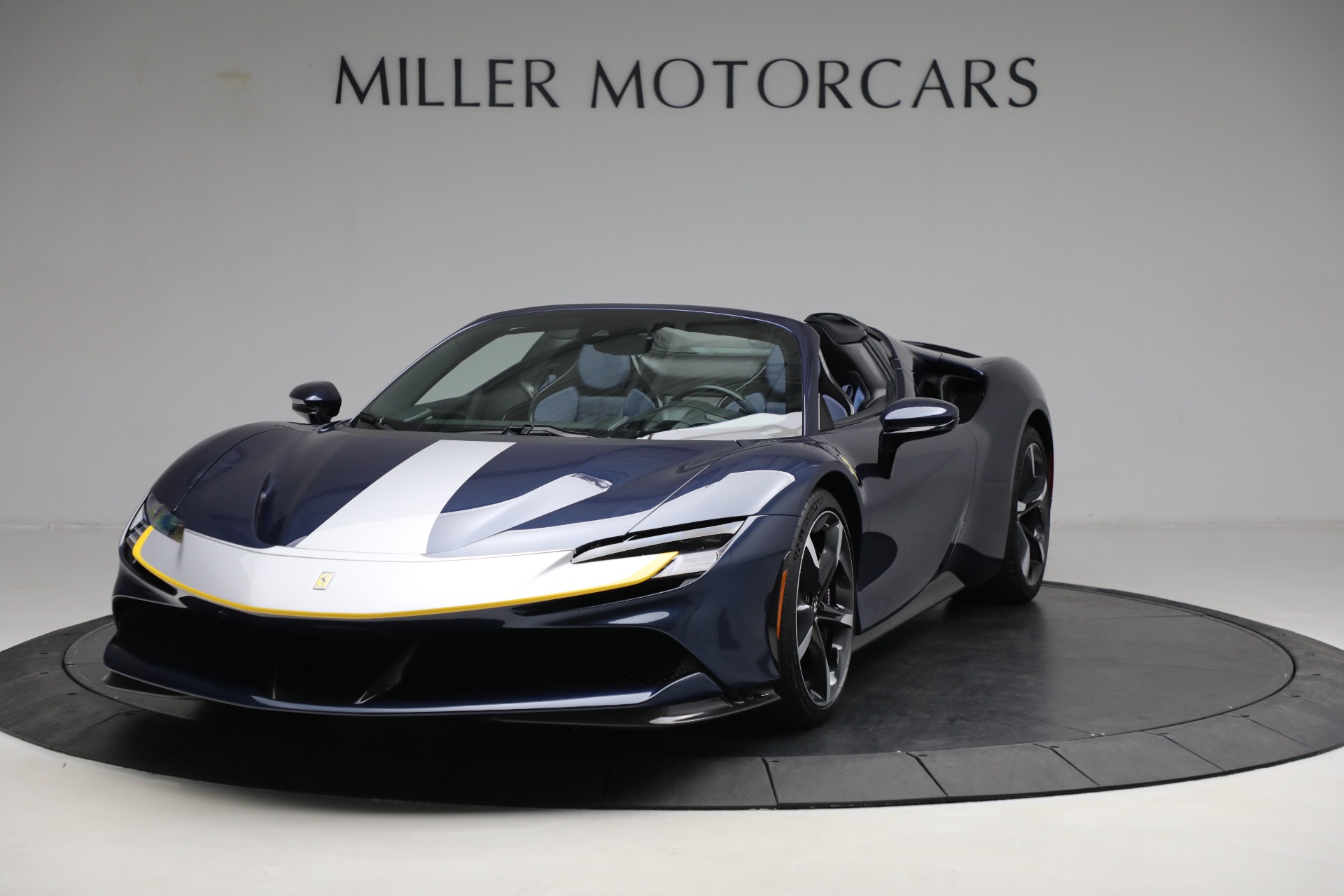 Used 2022 Ferrari SF90 Spider for sale $859,900 at Aston Martin of Greenwich in Greenwich CT 06830 1