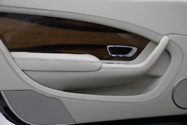 Used 2018 Bentley Continental GT for sale $169,900 at Aston Martin of Greenwich in Greenwich CT 06830 28