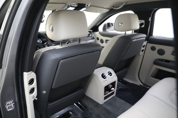 Used 2022 Rolls-Royce Ghost for sale $365,900 at Aston Martin of Greenwich in Greenwich CT 06830 17