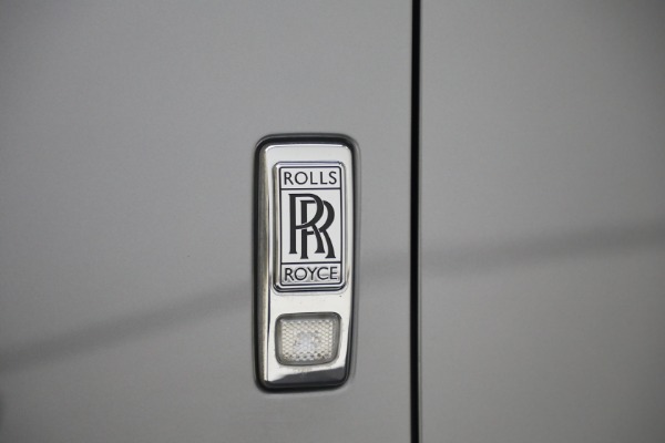 Used 2022 Rolls-Royce Ghost for sale $365,900 at Aston Martin of Greenwich in Greenwich CT 06830 27