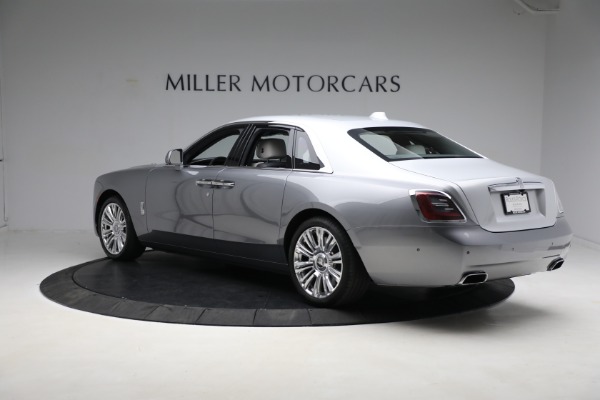 Used 2022 Rolls-Royce Ghost for sale $365,900 at Aston Martin of Greenwich in Greenwich CT 06830 8