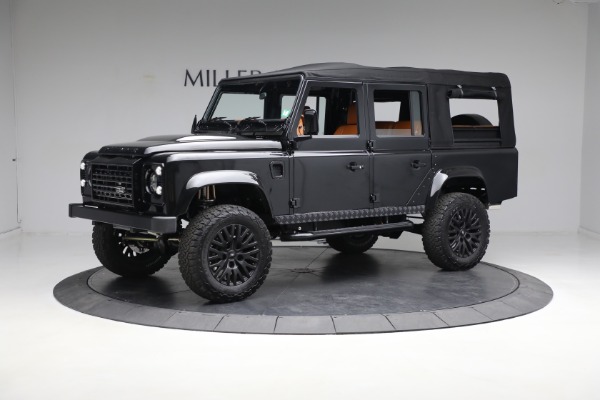 Used 1993 Land Rover Defender 110 for sale $195,900 at Aston Martin of Greenwich in Greenwich CT 06830 2