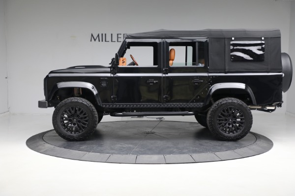 Used 1993 Land Rover Defender 110 for sale Sold at Aston Martin of Greenwich in Greenwich CT 06830 3