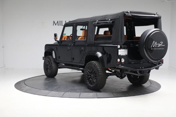 Used 1993 Land Rover Defender 110 for sale Sold at Aston Martin of Greenwich in Greenwich CT 06830 5