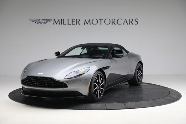 Used 2019 Aston Martin DB11 Volante for sale $139,900 at Aston Martin of Greenwich in Greenwich CT 06830 13