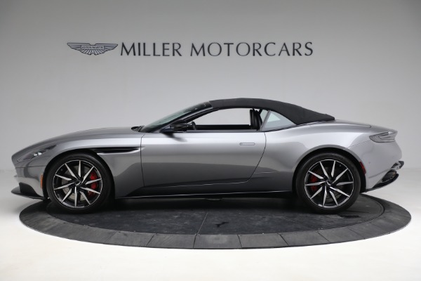 Used 2019 Aston Martin DB11 Volante for sale $139,900 at Aston Martin of Greenwich in Greenwich CT 06830 14