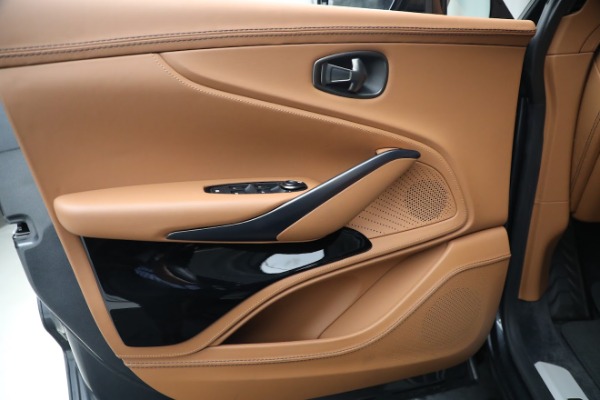 Used 2023 Aston Martin DBX 707 for sale $270,586 at Aston Martin of Greenwich in Greenwich CT 06830 16