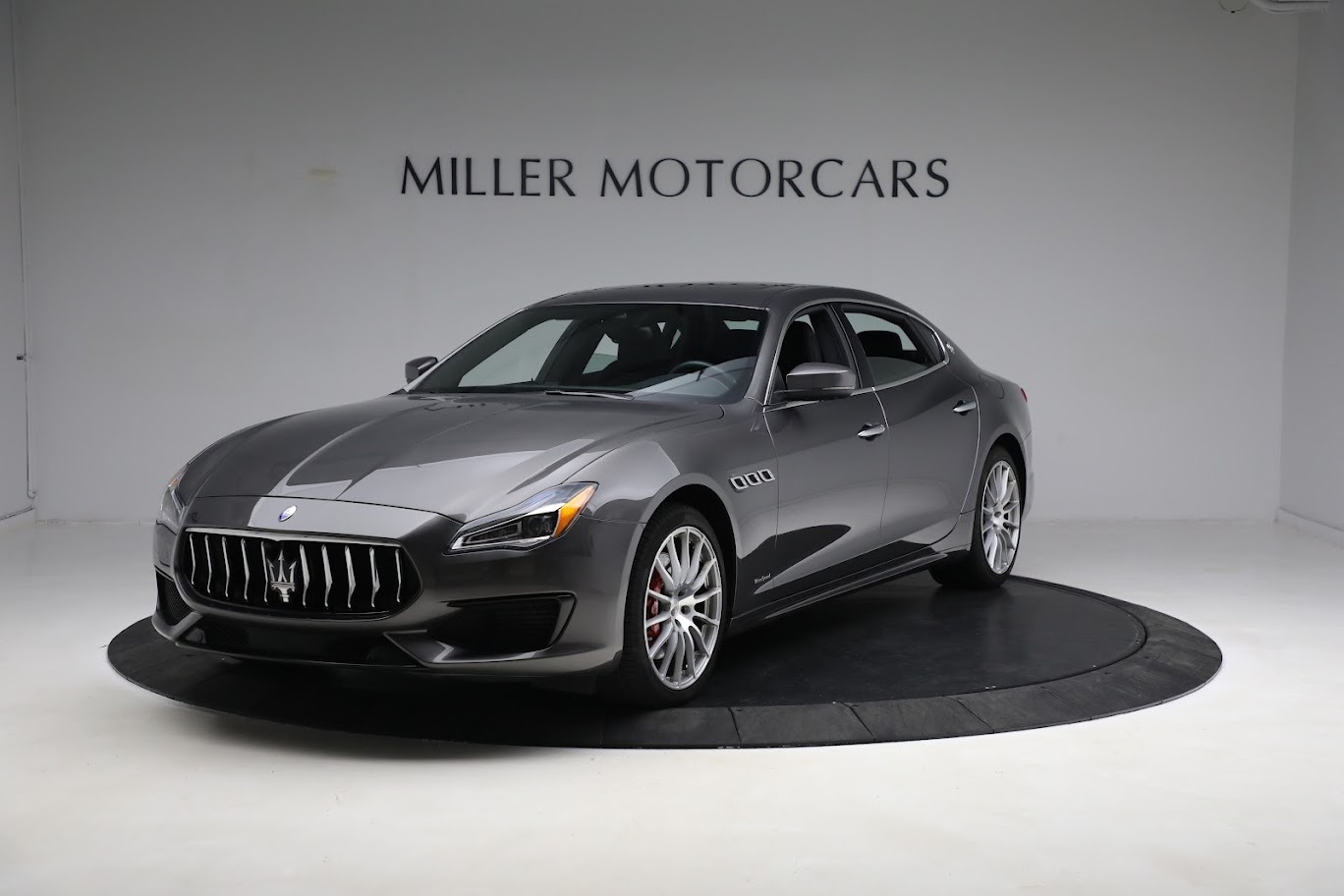 Used 2020 Maserati Quattroporte S Q4 GranSport for sale $61,900 at Aston Martin of Greenwich in Greenwich CT 06830 1