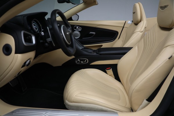 Used 2019 Aston Martin DB11 Volante for sale $139,900 at Aston Martin of Greenwich in Greenwich CT 06830 19