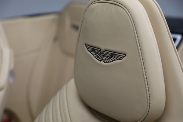 Used 2019 Aston Martin DB11 Volante for sale $139,900 at Aston Martin of Greenwich in Greenwich CT 06830 21