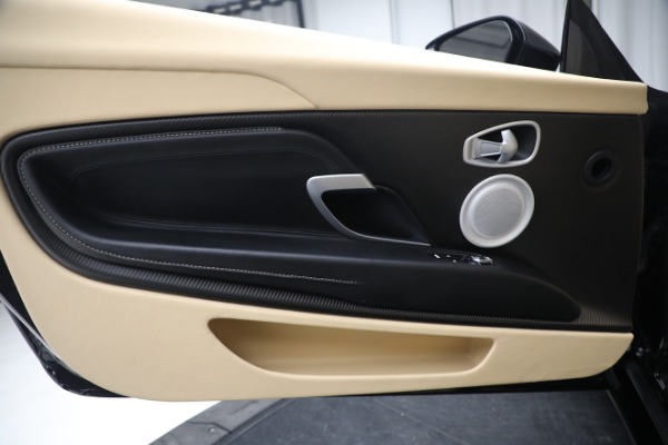 Used 2019 Aston Martin DB11 Volante for sale $139,900 at Aston Martin of Greenwich in Greenwich CT 06830 22