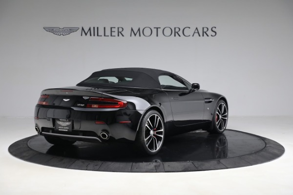 Used 2009 Aston Martin V8 Vantage Roadster for sale $59,900 at Aston Martin of Greenwich in Greenwich CT 06830 16