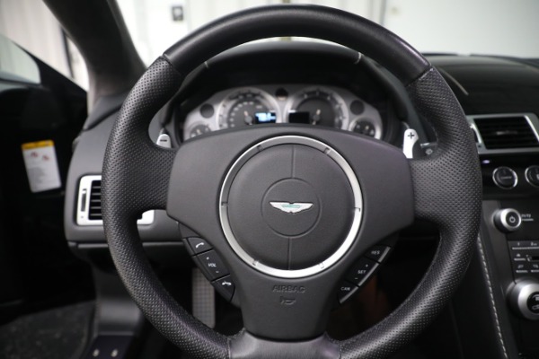 Used 2009 Aston Martin V8 Vantage Roadster for sale $59,900 at Aston Martin of Greenwich in Greenwich CT 06830 25