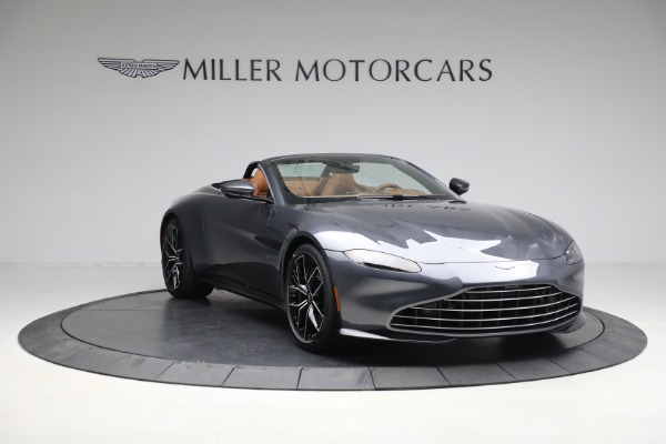 New 2023 Aston Martin Vantage V8 for sale $201,486 at Aston Martin of Greenwich in Greenwich CT 06830 10