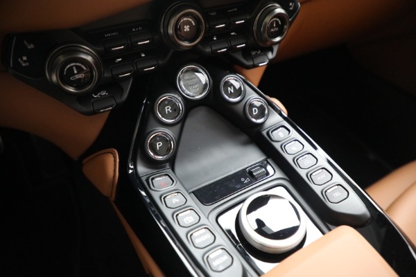 New 2023 Aston Martin Vantage V8 for sale $201,486 at Aston Martin of Greenwich in Greenwich CT 06830 25