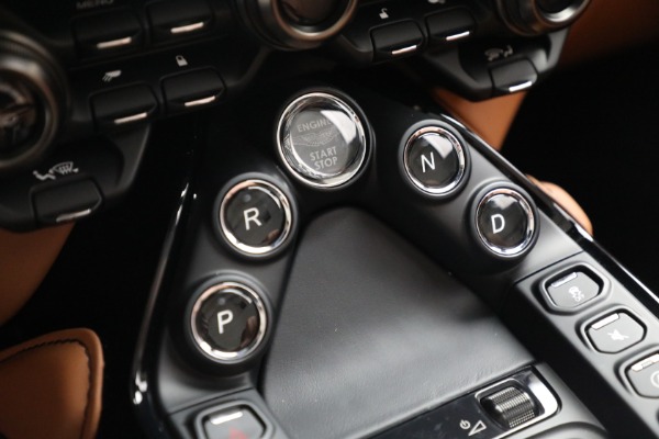 New 2023 Aston Martin Vantage V8 for sale $201,486 at Aston Martin of Greenwich in Greenwich CT 06830 26