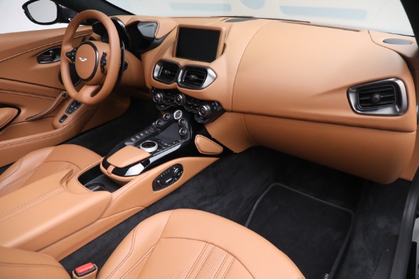 New 2023 Aston Martin Vantage V8 for sale $201,486 at Aston Martin of Greenwich in Greenwich CT 06830 27