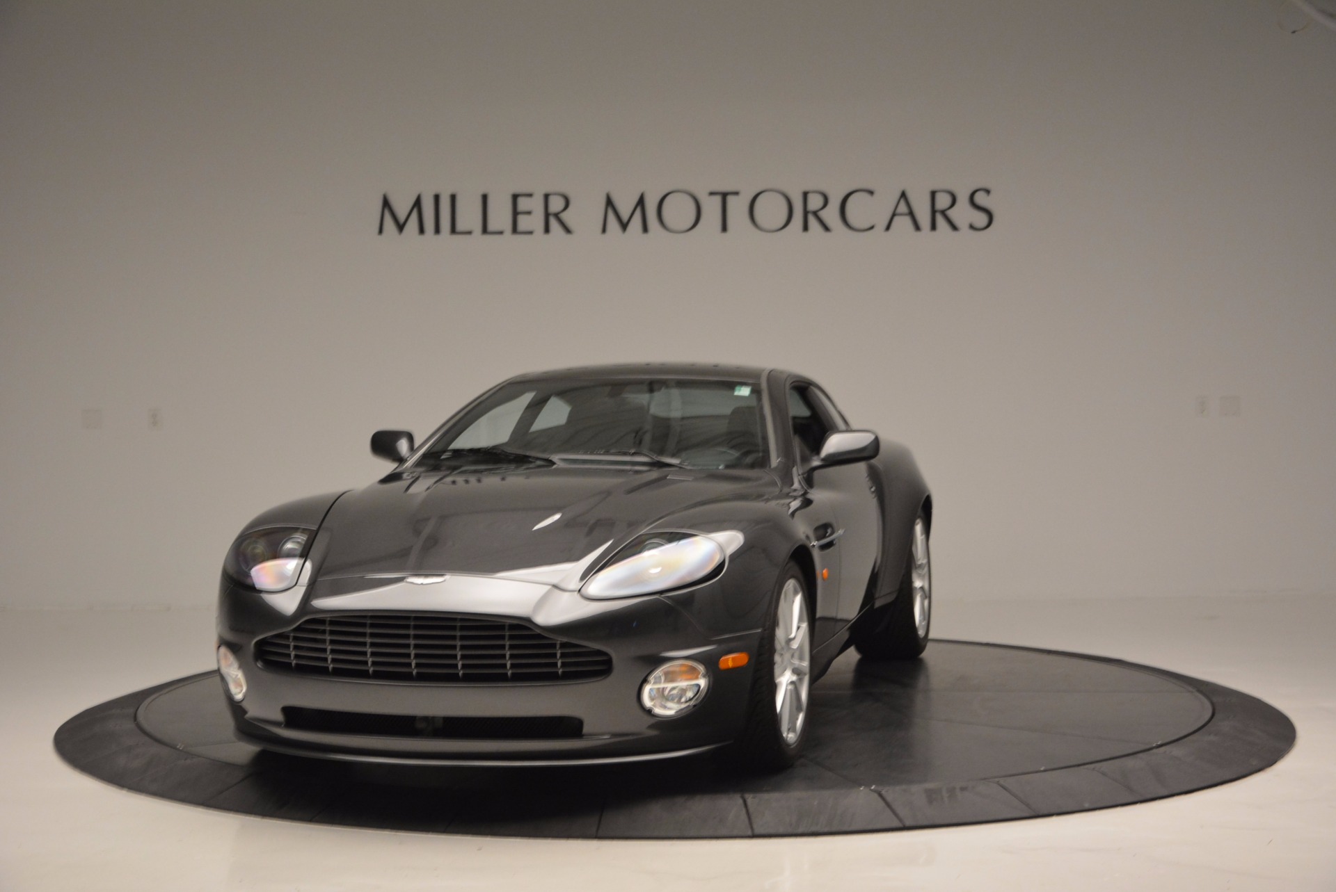 Used 2005 Aston Martin V12 Vanquish S for sale Sold at Aston Martin of Greenwich in Greenwich CT 06830 1