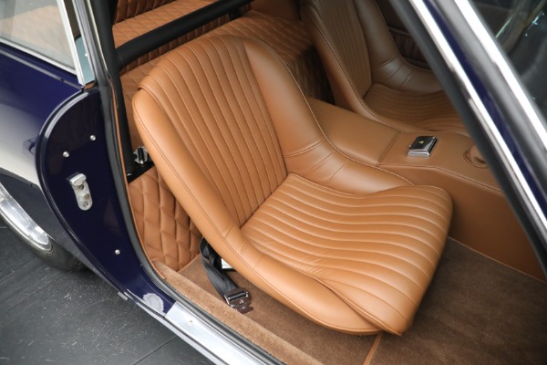 Used 1964 Ferrari 250 GT Lusso for sale $1,899,000 at Aston Martin of Greenwich in Greenwich CT 06830 18
