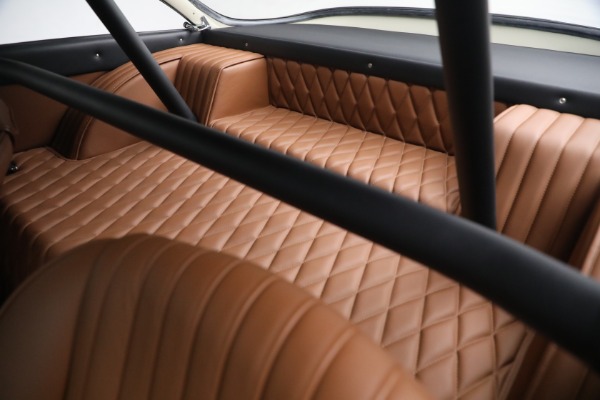 Used 1964 Ferrari 250 GT Lusso for sale $1,899,000 at Aston Martin of Greenwich in Greenwich CT 06830 19