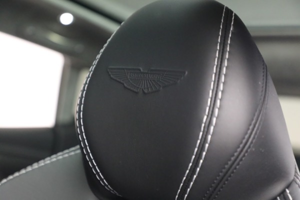 Used 2021 Aston Martin DBX for sale $134,900 at Aston Martin of Greenwich in Greenwich CT 06830 16
