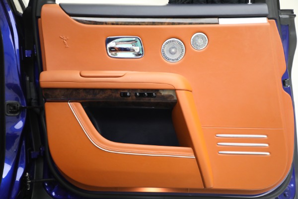 Used 2022 Rolls-Royce Ghost EWB for sale $325,895 at Aston Martin of Greenwich in Greenwich CT 06830 24