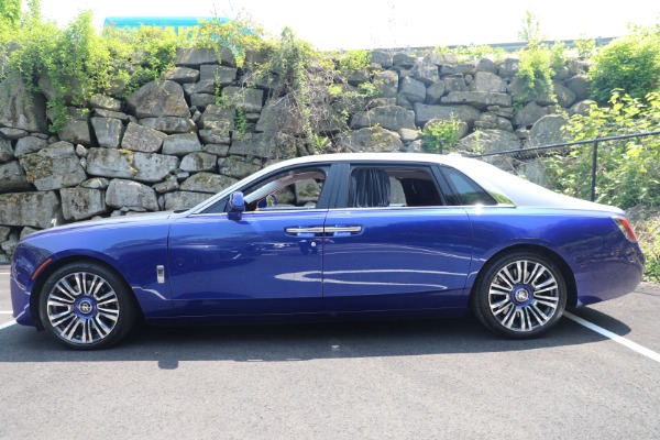 Used 2022 Rolls-Royce Ghost EWB for sale $325,895 at Aston Martin of Greenwich in Greenwich CT 06830 8