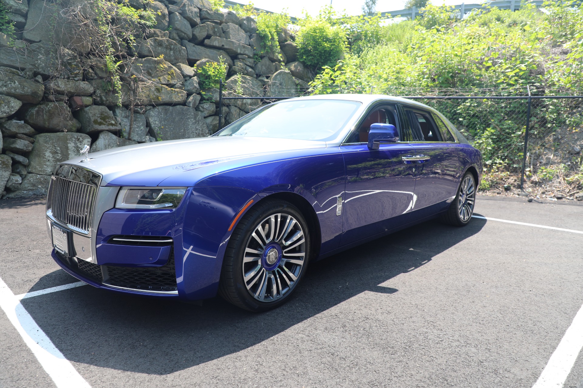 Used 2022 Rolls-Royce Ghost EWB for sale Sold at Aston Martin of Greenwich in Greenwich CT 06830 1