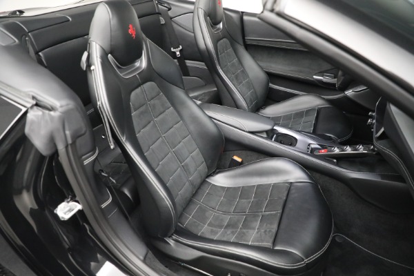 Used 2019 Ferrari Portofino for sale $226,900 at Aston Martin of Greenwich in Greenwich CT 06830 26